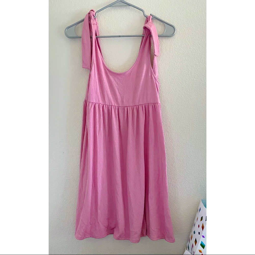 🌸3/$25🌸 Pink Flowy Dress